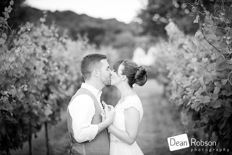 Aldwick-Court-Farm-and-Vineyard-Wedding-Photography_44